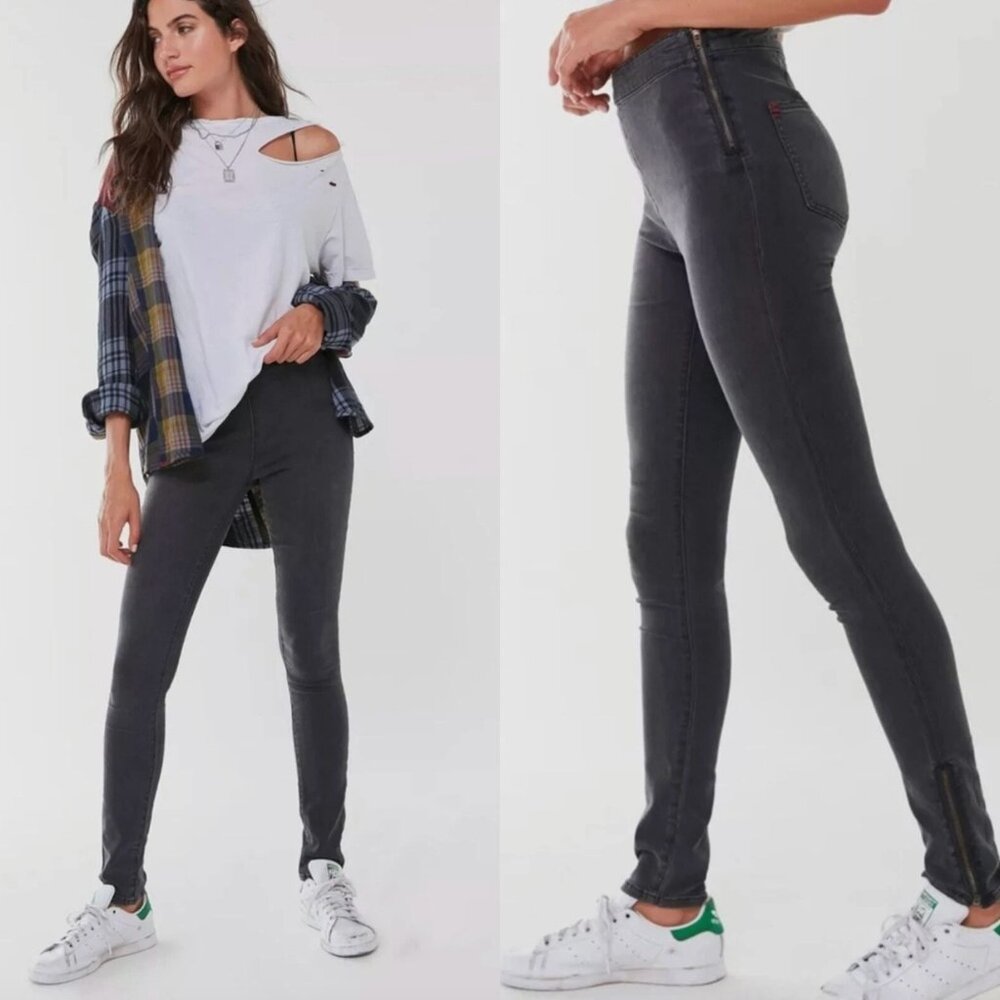 BDG Urban Outfitters Black High Rise Skinny Jean with Zippers at Ankles Size 28